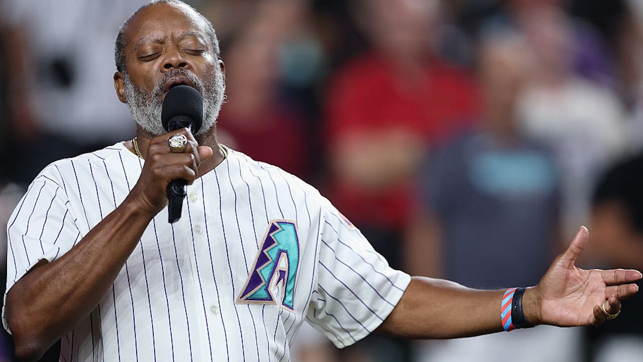 Trumpeter Sings National Anthem After Instrument Fails at Diamondbacks Game